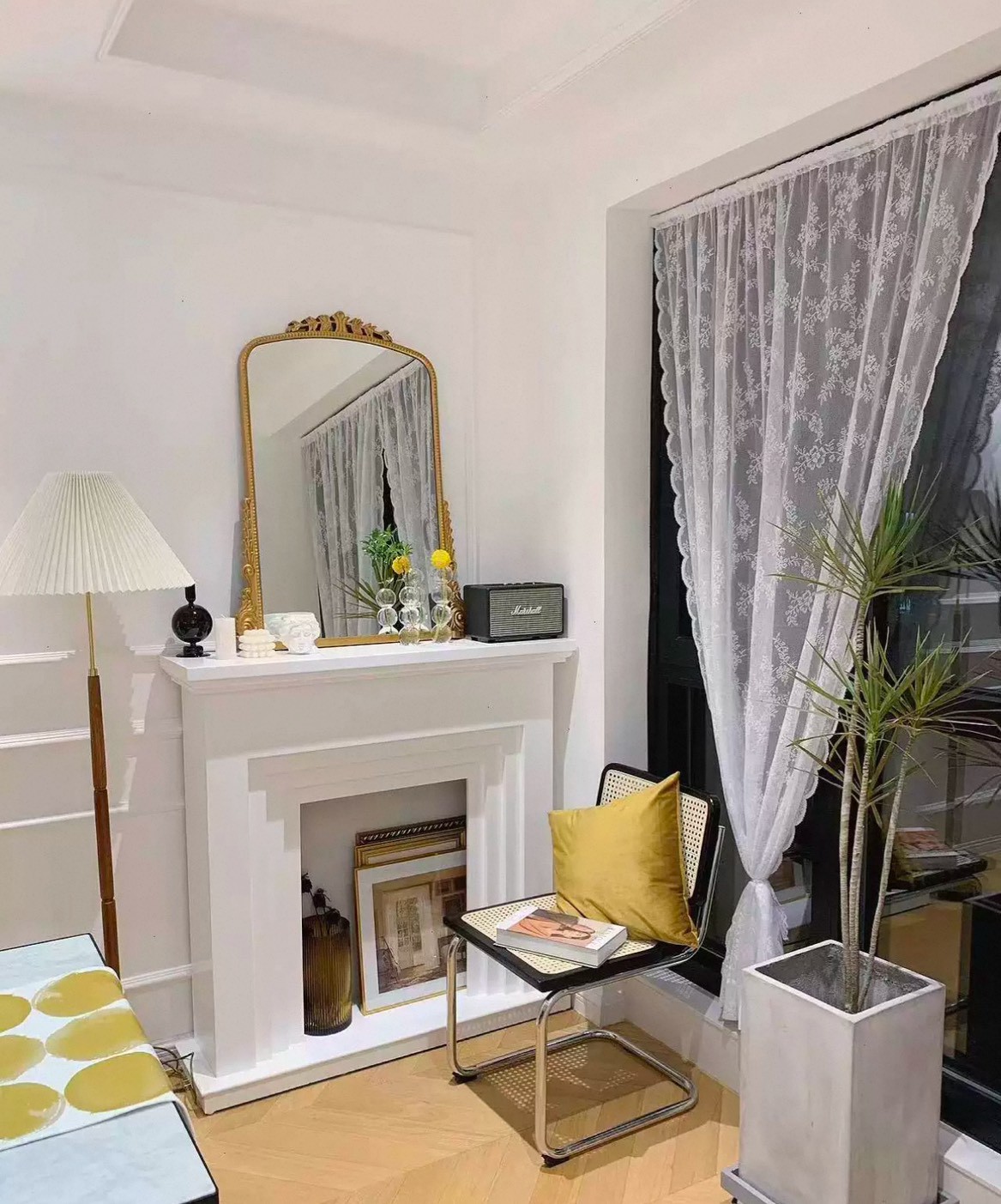 กระจกแขวนผนัง MY DOLLS HOUSE VANITY 80 ซม. สีทอง_2